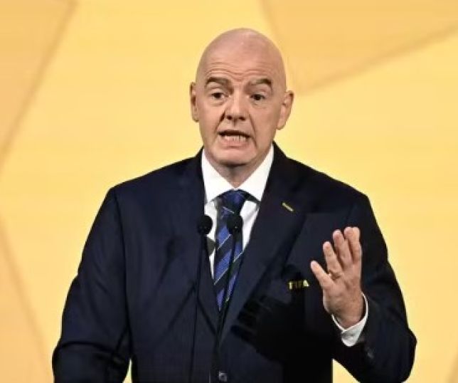 Gianni Infantino perde apoio da Federação Suíça de Futebol para permanecer no comando da Fifa
