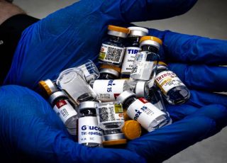 Canetas para emagrecer sem orientação médica acendem alerta para riscos à saúde