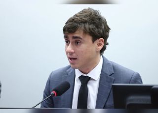 Petistas pedem inelegibilidade de Nikolas Ferreira após deputado divulgar documento falso da PF