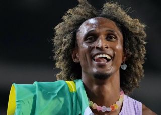 Alison dos Santos domina final em Bruxelas e conquista terceiro título da Diamond League