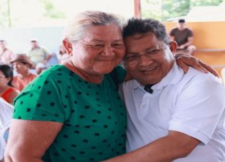 Sinésio Campos propõe criação de Hospital do Idoso no Amazonas