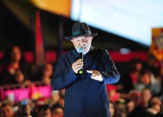 Lula cobra Fachin e diz que crise no STF não pode atrapalhar eleições