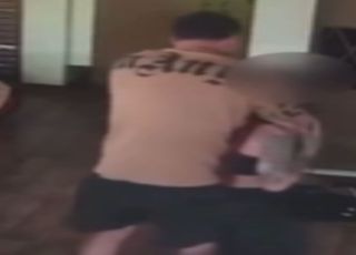 Homem é preso após deixar ex-companheira desacordada durante agressão em Cascavel. VEJA VÍDEO