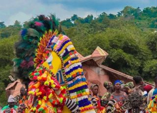Ilé Àse Ayédùn celebra orixá Egungun em exposição fotográfica neste sábado (26/09)