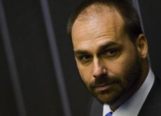 STF condena Eduardo Bolsonaro a um ano de detenção por difamação contra Tábata Amaral