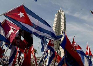 Trump amplia restrições financeiras e de viagens e endurece política dos EUA contra Cuba