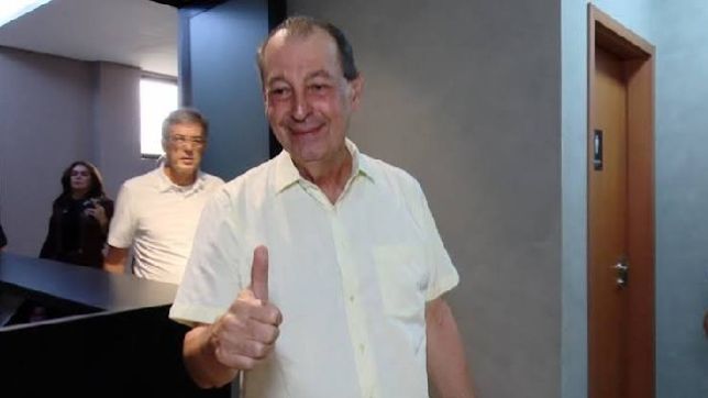 OMAR LARGA NA FRENTE NA APURAÇÃO NO AMAZONAS; MARIA DO CARMO É A SEGUNDA E CIDADE APARECE EM TERCEIRO