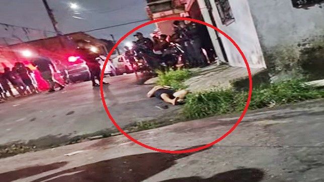 IMAGENS FORTES! NOITE SANGRENTA! HOMEM É PERSEGUIDO E MORRE CRIVADO DE BALAS EM RUA DO BAIRRO COLÔNIA SANTO ANTÔNIO, ZONA NORTE DE MANAUS. VEJA VÍDEO