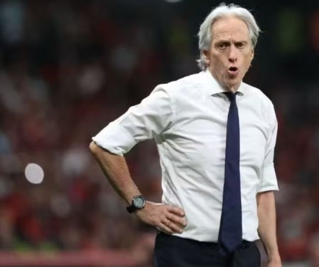 Jorge Jesus evita responder sobre Cristiano Ronaldo em coletiva sobre confronto com Noruega na Liga das Nações