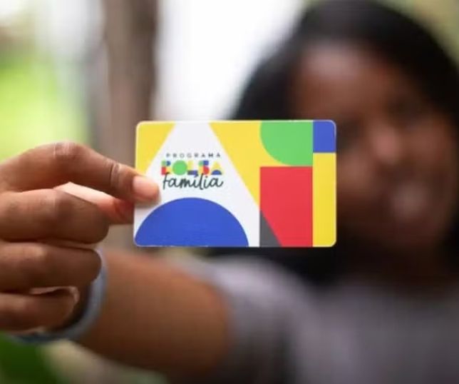 Novo valor do Bolsa Família começa a ser pago em 19 de outubro; veja calendário