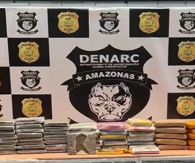 Denarc e Receita Federal apreendem 126 quilos de drogas avaliados em R$ 3 milhões no bairro Santa Etelvina, Zona Norte de Manaus. VEJA VÍDEOS E REPORTAGEM DO 'PORTAL DO ZACARIAS