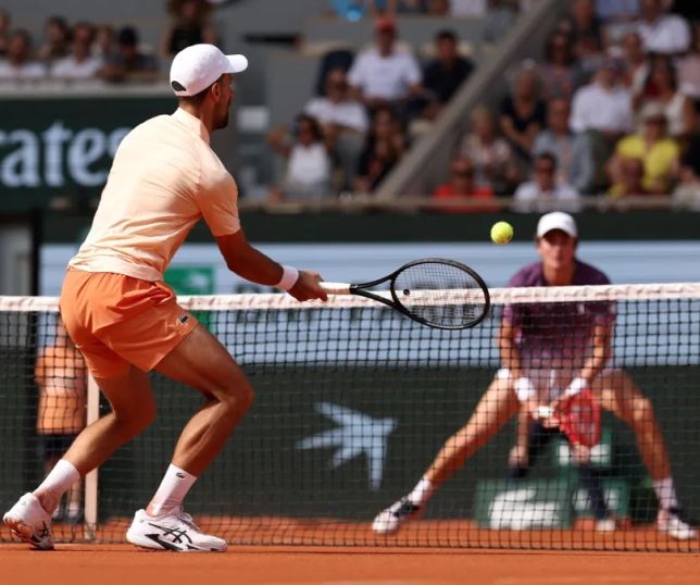Djokovic confirma presença no ATP da Basileia e aumenta desafio para João Fonseca