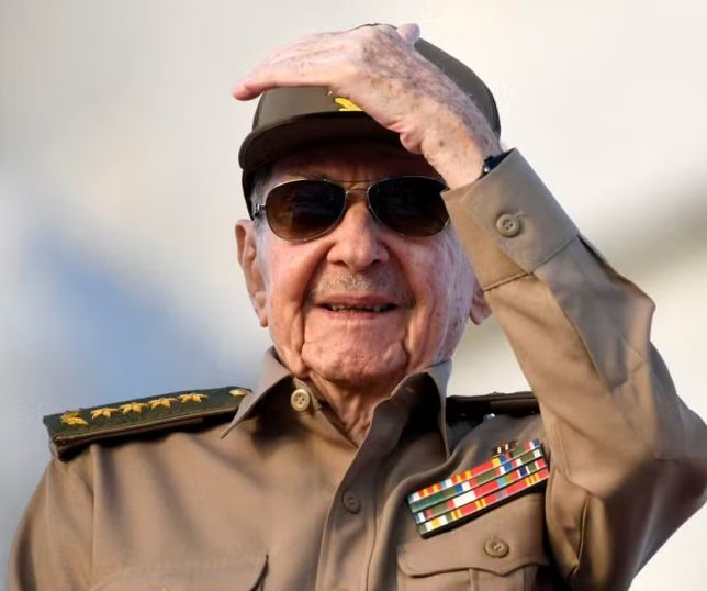 Justiça dos Estados Unidos emite mandado de prisão contra Raúl Castro por mortes em 1996