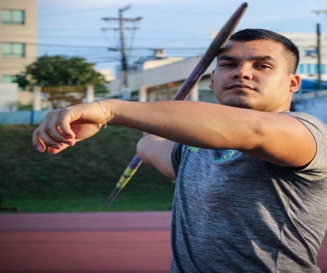 Pedro Henrique Nunes leva o nome de Manaus ao atletismo mundial sem abandonar suas raízes