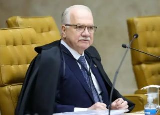 Polícia Federal aguarda definição de Fachin sobre menções a cinco ministros encontradas no celular de Vorcaro