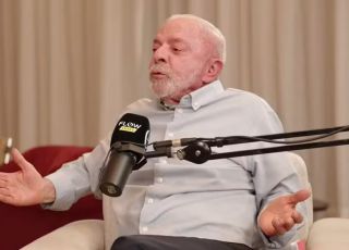 Lula diz que cidadão pode ter quantos cartões de crédito quiser após falar em limitar número