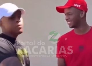 ‘CHICOTE E A BUNDA’: Aposta inusitada entre apoiadores de Lula e Flávio Bolsonaro é registrada em cartório e repercute nas redes. VEJA VÍDEO