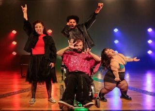 Teatro Amazonas recebe espetáculo sobre corpos, afetos e sexualidade nesta sexta-feira