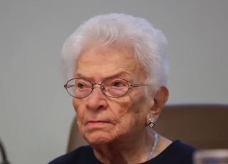 Aos 91 anos, Luiza Erundina retorna à vida pública como deputada estadual