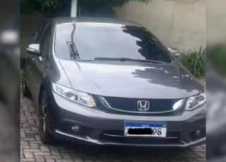Mulher é presa em Jundiaí com placa coberta por fita e diz que filhas podem ter feito alteração