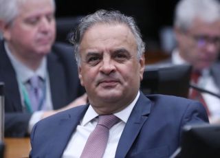 PSDB de Minas tem maioria favorável a Flávio, mas libera filiados no 2º turno