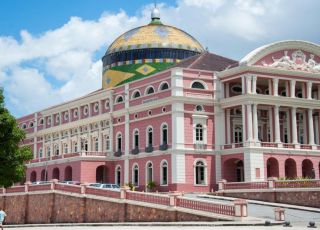Teatro Amazonas reúne tenores da Espanha, Itália e Brasil em espetáculo especial de novembro