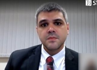 PF investiga ex-secretário do STJ suspeito de vazar informações sigilosas para advogado próximo de Flávio Bolsonaro