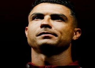 Cristiano Ronaldo é suspenso por 30 dias e recebe multa de R$ 1,4 mil em Portugal