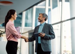 Ser sócio de uma empresa não é apenas emprestar o nome