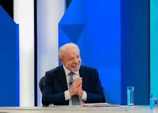 Lula cancela entrevista com a Record em meio à preparação para debate com Flávio Bolsonaro