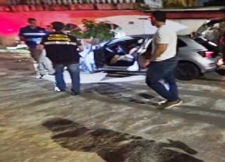 Pistoleiros executam homem com vários tiros dentro de carro no bairro Parque Dez de Novembro, Zona Centro-Sul de Manaus