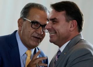 Malafaia chama filhos de Bolsonaro de “jumentos” após carta de Flávio